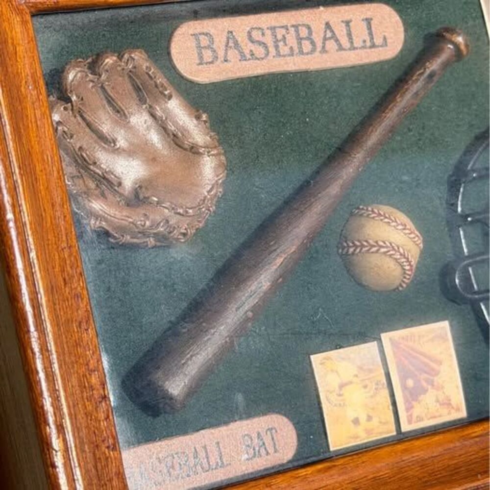 Vintage The History of Baseball
Shadow Box Display Case 4 3/4 x 7 3/4 inch